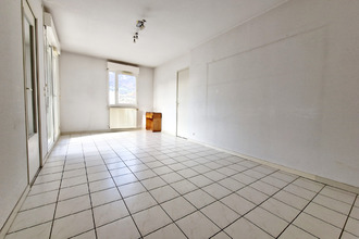 Ma-Cabane - Vente Appartement Le Pont-de-Claix, 80 m²