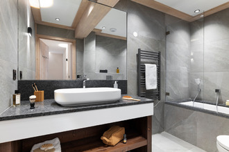 Ma-Cabane - Vente Appartement LES AVANCHERS-VALMOREL, 106 m²