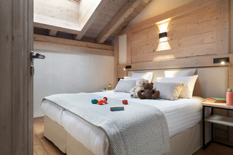 Ma-Cabane - Vente Appartement LES AVANCHERS-VALMOREL, 112 m²