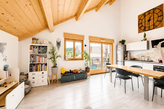 Ma-Cabane - Vente Appartement Les Fourgs, 134 m²