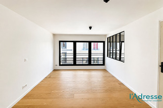 Ma-Cabane - Vente Appartement LES LILAS, 69 m²