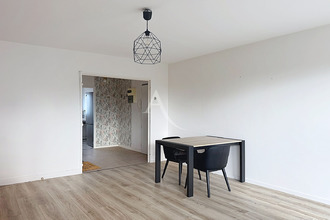 Ma-Cabane - Vente Appartement LES PONTS-DE-CE, 68 m²