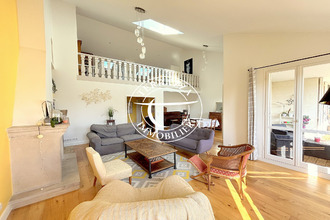 Ma-Cabane - Vente Appartement Louveciennes, 198 m²