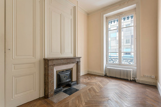 Ma-Cabane - Vente Appartement LYON 7, 187 m²