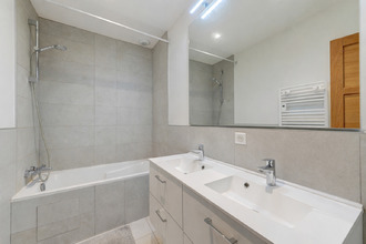 Ma-Cabane - Vente Appartement LYON 7, 82 m²