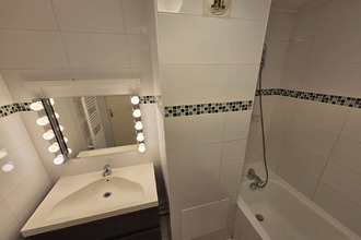 Ma-Cabane - Vente Appartement LYON 8, 70 m²