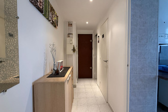 Ma-Cabane - Vente Appartement LYON 8, 80 m²