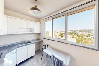 Ma-Cabane - Vente Appartement MARSEILLE 11, 67 m²