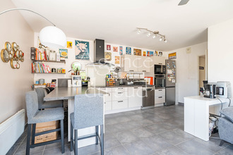 Ma-Cabane - Vente Appartement MARSEILLE 11, 72 m²