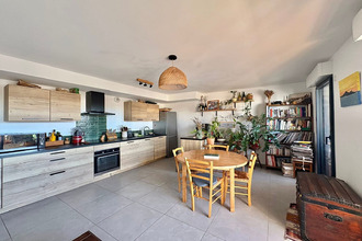 Ma-Cabane - Vente Appartement MARSEILLE 2, 65 m²