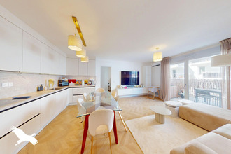 Ma-Cabane - Vente Appartement MARSEILLE 9, 93 m²