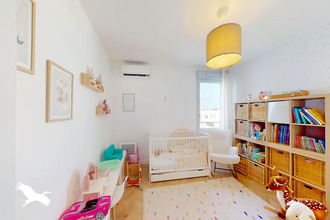 Ma-Cabane - Vente Appartement MARSEILLE 9, 93 m²
