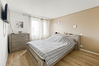 Ma-Cabane - Vente Appartement MERIGNAC, 63 m²