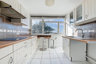Ma-Cabane - Vente Appartement MONT-SAINT-AIGNAN, 60 m²