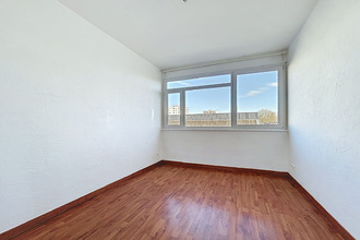 Ma-Cabane - Vente Appartement MONT-SAINT-AIGNAN, 60 m²