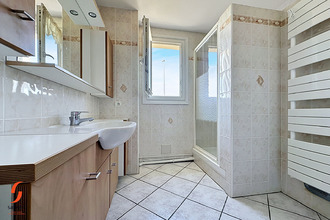 Ma-Cabane - Vente Appartement MONTLUCON, 86 m²
