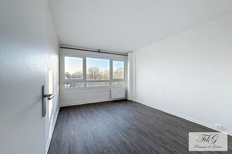 Ma-Cabane - Vente Appartement NANTERRE, 67 m²