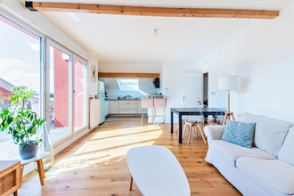 Ma-Cabane - Vente Appartement Neuville-sur-Saône, 64 m²