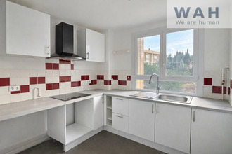 Ma-Cabane - Vente Appartement Nîmes, 67 m²