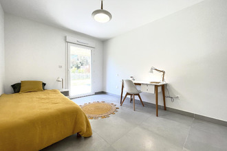 Ma-Cabane - Vente Appartement Nîmes, 75 m²
