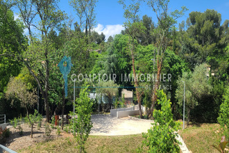 Ma-Cabane - Vente Appartement Nîmes, 67 m²