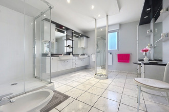 Ma-Cabane - Vente Appartement NIMES, 213 m²