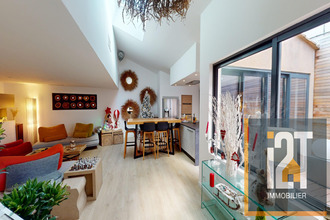 Ma-Cabane - Vente Appartement Nîmes, 156 m²