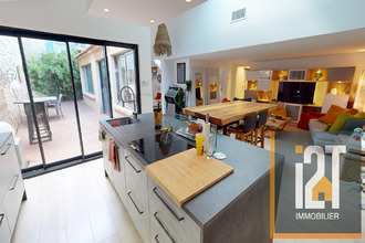 Ma-Cabane - Vente Appartement Nîmes, 156 m²