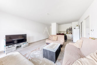 Ma-Cabane - Vente Appartement NOISIEL, 50 m²