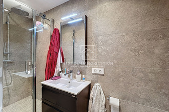 Ma-Cabane - Vente Appartement PARIS 10, 111 m²