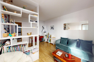 Ma-Cabane - Vente Appartement PARIS 10, 54 m²