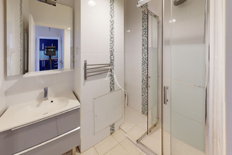 Ma-Cabane - Vente Appartement PARIS 10, 45 m²