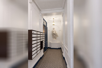 Ma-Cabane - Vente Appartement PARIS 11, 5 m²