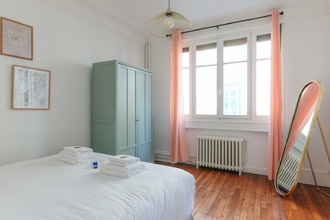 Ma-Cabane - Vente Appartement PARIS 15, 64 m²