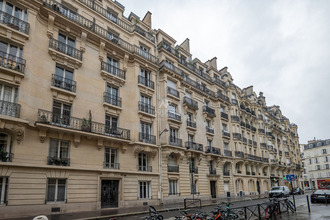 Ma-Cabane - Vente Appartement PARIS 16, 8 m²