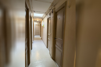 Ma-Cabane - Vente Appartement PARIS 17, 7 m²