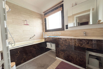 Ma-Cabane - Vente Appartement PARIS 17, 81 m²