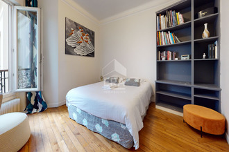 Ma-Cabane - Vente Appartement PARIS 18, 56 m²