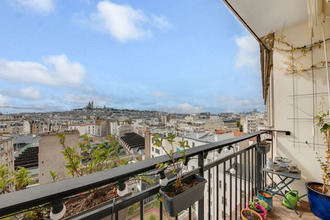 Ma-Cabane - Vente Appartement PARIS 18, 70 m²