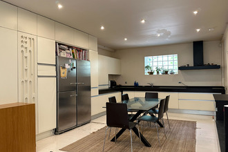 Ma-Cabane - Vente Appartement PARIS 18, 133 m²