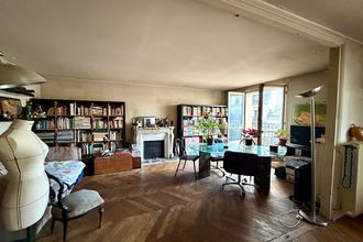 Ma-Cabane - Vente Appartement PARIS 18, 81 m²
