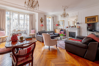 Ma-Cabane - Vente Appartement PARIS 18, 132 m²