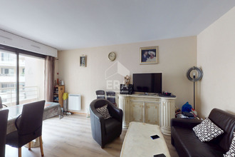 Ma-Cabane - Vente Appartement PARIS 19, 79 m²