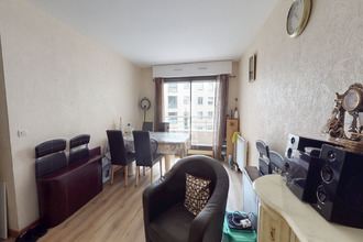 Ma-Cabane - Vente Appartement PARIS 19, 79 m²