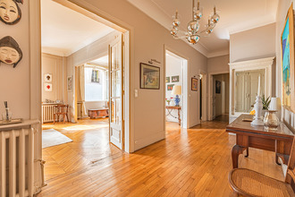 Ma-Cabane - Vente Appartement PARIS 7, 181 m²