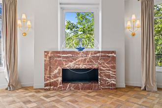 Ma-Cabane - Vente Appartement PARIS 7, 125 m²