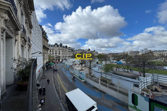 Ma-Cabane - Vente Appartement Paris, 150 m²