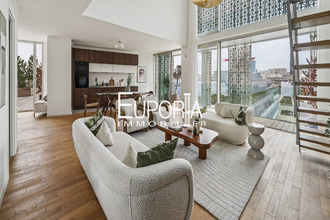 Ma-Cabane - Vente Appartement Paris, 161 m²