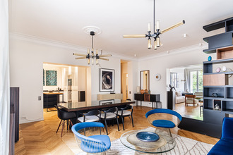 Ma-Cabane - Vente Appartement PARIS 8, 227 m²