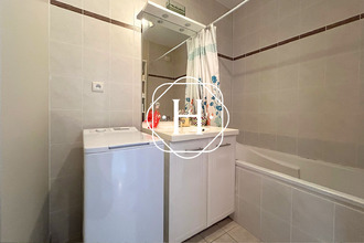 Ma-Cabane - Vente Appartement PERONNAS, 67 m²